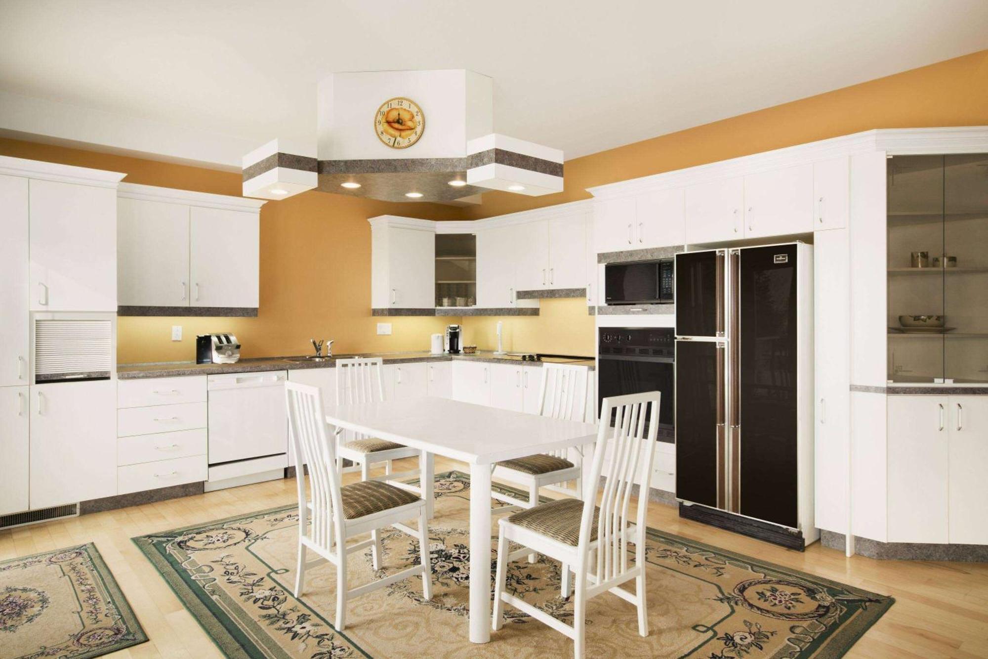 Days Inn By Wyndham Rivière-du-Loup Екстериор снимка
